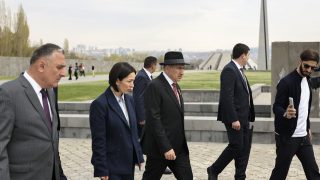 Փաշինյանի արհամարհական ժեստը. «Հրապարակ»