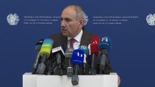 Էն գյուղում, որտեղ ճանապարհ չկա, երիտասարդը չպետք է ապրի. մարզում ծնված Նիկոլ Փաշինյան