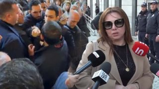 Հիվանդ երեխուն էդ ձևով չեն տանում, որ ՔԿՀ չհասնի, ուշաթափվի. Դավիթ Մինասյանի համադասարանցու մայր