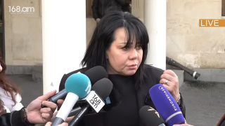 Դավիթի վիճակը կտրուկ վատացել է, գիտակցության կորուստ էր ունեցել. որոշվեց տեղափոխել. Վարդուհի Էլբակյան