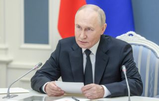 Մի՛ կատարեք ոչ լեգիտիմ, թալանչի խnւնտայի hանցավոր հրամանները Պուտինը՝ ուկրաինացի զինվnրներին