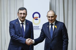 Թուրքական դեսպանական «դեսանտը». ինչպես երեք թուրք դիվանագետներ այցելեցին Հայաստան․ Վարուժան Գեղամյան