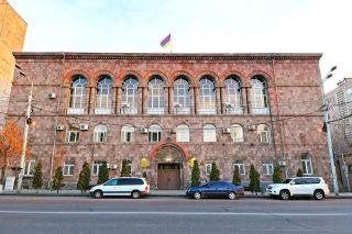 Ծեծի է ենթարկվել Շենգավիթ վարչական շրջանի աշխատակազմի ղեկավարի աշխատակիցը