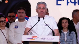 Մարդիկ խաղաղություն էին ուզում, բայց ստացան պատերազմ. հայրենիքի գողերը ուրանում են մեր զոհերին. Էդգար Ղազարյան