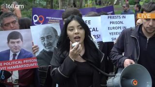 Քրիստոնյա Հայաստանում Կաթողիկոսը ենթարկվում է հետապնդման. ակցիայի մասնակից