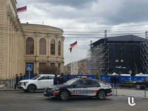 Գյումրին Մակրոնին սպասելիս. նախատեսվում է բողոքի ցույց ի պաշտպանություն Միքայել Սրբազանի. «Առավոտ»