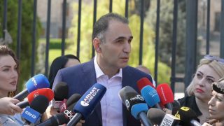 Հայաստանի’ քաղաքացի, քո անվտանգությունը մի’ զոհիր քո դռան դեմի ասֆալտին. Փաշինյանն ու Ալիևը նույն տիրոջ ծառաներն են. Ավետիք Չալաբյան