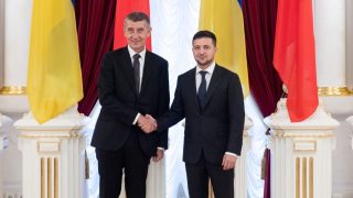 Չեխիայի վարչապետը հայտնել է Ուկրաինայի նախագահի հետ Երևանում բանակցություններ վարելու մտադրության մասին