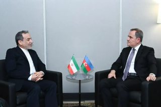 Իրանի և Ադրբեջանի ԱԳ նախարարները քննարկել են տարածաշրջանային զարգացումները