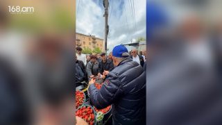 Մեր հին Գյումրվա շուկան հետ տվեք մեզ, ապրանքս տարան թափին. գյումրեցին՝ Փաշինյանին