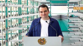 Վստա՞հ եք, որ ձեր շարքերում «կռիսներ» չկան. հարց՝ Նարեկ Կարապետյանին
