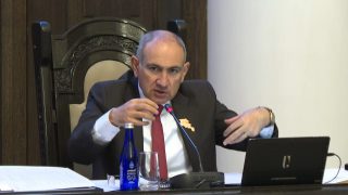 Կոկորդիլոսի կաշվից կոշիկի հետևից գնալու ենք, հատիկ- հատիկ հետ ենք բերելու՝ մաֆիայի դեմ ենք պայքարում. Փաշինյան