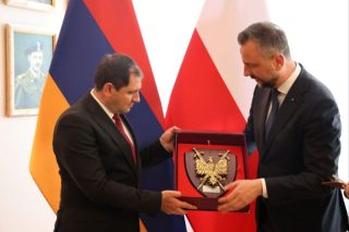 Պայմանավորվածություն ենք ձեռք բերել՝ Վարշավայում բացելու պաշտպանության հարցերով կցորդի գրասենյակ