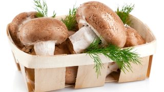 Ինչպե՞ս խուսափել սնկային թունավորումներից. թունավորման առաջին նախանշանները