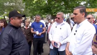 Պետք է պայքարենք. «Ձվածեղի» գործով կալանավորված էջմիածնեցի բլոգերը հաղթանակ մաղթեց Արման Թաթոյանին