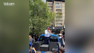 Ես քաղաքացուն ասում եմ՝ սիրում եմ քեզ, մարդը պետք է իշխանությանը սիրի. Նիկոլ Փաշինյան