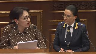 Դուք համոզիչ չեք. Ձեր հաղորդումը դասական ինքնախոստովանական ցուցմունք է. Լիլիթ Գալստյանը՝ դատախազին