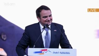 Մեռնիմ ձեր ջանին. մենք չմոռնանք ձեր արածը. Նարեկ Կարապետյանը Տաշիրում հայրենի Մշո բարբառով խոսեց