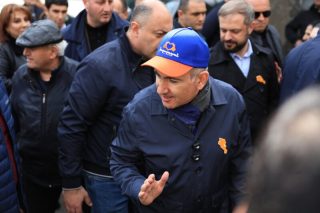 Նախարարներն ու մարզպետները արձակուրդ են գնում․ քարոզարշավի պետք է մասնակցեն