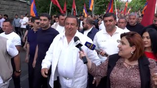 Իրենց ոտքի տակից հողը գնում է՝ սա պահելն անհնար է. Երբեք նման վախի մթնոլորտ չի եղել. Ծառուկյան