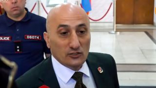 Չե՞ք վիրավորվում, որ Ձեզ ամոթանք են տալիս. Վահագն Հովակիմյանի պատասխանը