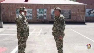 ԳՇ պետ Էդվարդ Ասրյանն այցելել է հանրապետական հավաքակայան, անցկացրել շարային ստուգատես