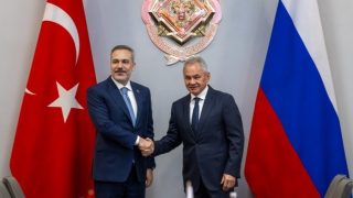 Հաքան Ֆիդանը Մոսկվայում հանդիպել է Սերգեյ Շոյգուի հետ