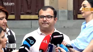 Փաշինյանը երկրի գլխավոր սաղմոսերգուն է, դիվանագետը, թատերական մեկնաբանը, բայց. Հակոբ Կարապետյան