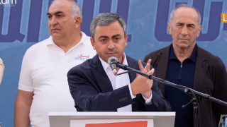 Եթե այս չարիքի իշխանությունը վերարտադրվի, Հայաստանից կտոր-կտոր նոր տարածքներ են հանձնվելու Ադրբեջանին. Իշխան Սաղաթելյան