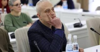 Ծեծի ենթարկված ավագանու անդամ Սարգիս Տեր-Եսայանի ինքնազգացողությունը վատացել է, դիմել է հիվանդանոց