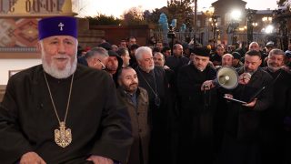 Որևէ գործողություն մեզ չի կարող կաշկանդել. վարչապետի շարժմանը միացածների հետ որևէ շփում չկա. Վեհափառ