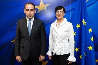 Դավիթ Խուդաթյանը և Մարթա Կոսը անդրադարձել են տրասնպորտային և էներգետիկ ոլորտներում իրականացվող ծրագրերին