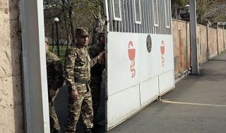 Դաժան ծեծի հետևանքով 24-ամյա զինծառայողի 2 աչքն էլ կուրացել է, կա մեկ կալանավորված. News.am