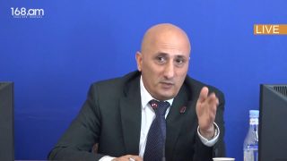 ԼԵԶՎԱԿՌԻՎ ԿԸՀ ՆԻՍՏՈՒՄ. ԿԸՀ-ն տապալել է ընտրական գործընթացը. Սիմեոն Բաբայան