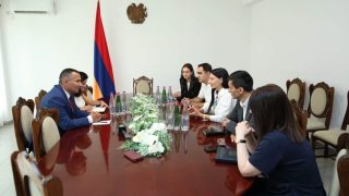 Անահիտ Մանասյանն ու Սյունիքի մարզպետը քննարկել են մարզում առկա սոցիալ-տնտեսական հիմնահարցերը