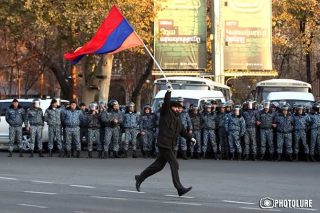 Ամեն մեկն իր կռիվը պետք է տա, անկախ նրանից` իր կողքին ուրիշ մարդիկ կան, թե ոչ. Արմինե Օհանյան