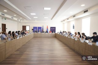 Հայաստանում ԵՄ նոր առաքելության մեկնարկին նվիրված փորձագիտական կլոր-սեղան քննարկում է անցկացվել