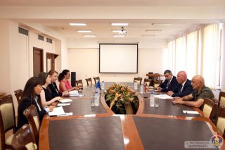Արման Սարգսյանը ՊՆ վարչական համալիրում ընդունել է Հայաստանում ԵՄ քաղաքացիական առաքելության ղեկավարին