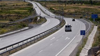 Հյուսիս-հարավի Մ-1 և Մ-2 ճանապարհներին նախատեսվում է արգելել գովազդային վահանակների տեղադրումը