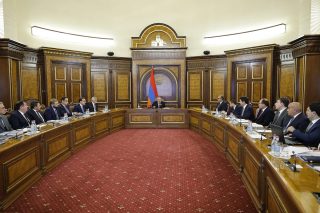 Փաշինյանի մոտ քննարկվել են մետրոյի «Աջափնյակ» կայարանի, Կապսի ջրամբարի կառուցման հարցերը