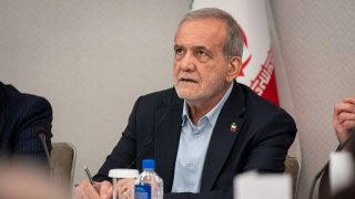 Կպատասխանենք Թրամփի հռետորաբանությանը գործողություններով. Փեզեշքիան