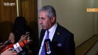 Բունդեսթագում զինվորական չկա, մեր Պառլամենտը ոնց որ կազարմա լինի.ուր գնում ես, զինվորական է.Ղազարյան