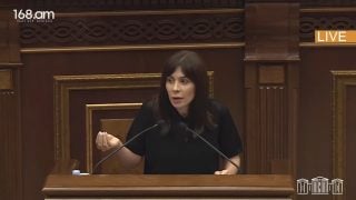 Արայիկ Հարությունյանն իր քաղաքական տրավմաների մուռը մեզանից է հանում՝ քո չվերանշանակման հետ կապ չունենք. Ագնեսա Խամոյան