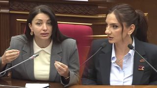 Ո՞ր դասարանի քարտեզը պիտի բացեք, որ հասկանաք՝ Հայաստանից արևմուտք Թուրքիան է. Արեգա Հովսեփյան