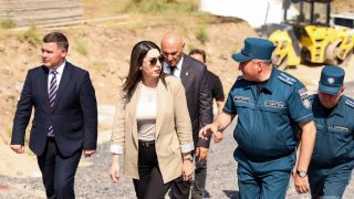 ՆԳ նախարարը ծանոթացել է Եղեգնաձորի հրշեջ-փրկարարական ջոկատի նոր շենքի շինաշխատանքներին