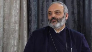 Բագրատ Սրբազանը շնորհակալություն է հայտնել ցավակցությունների համար և հայտնել հոր հոգեհանգստի օրը