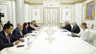 Փաշինյանը և ՀՀ-ում հավատարմագրված արաբական պետությունների դեսպաններն անդրադարձել են տարածաշրջանում խաղաղության ու կայունության ապահովմանն ուղղված ջանքերին