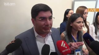 Մեսրոպ Մանուկյանն ահազանգում է՝ ԱԺ-ում քվեարկությունը տեղի է ունենում աղաղակող խախտումներով