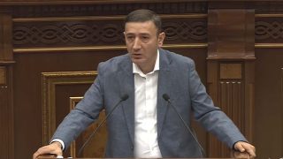 Ո՞վ է էդ հիվանդ երևակայությամբ մարդը, որ դա հեռարձակել է. ՔՊ-ականը`Ուժեղ Հայաստանի դեմ գովազդի մասին