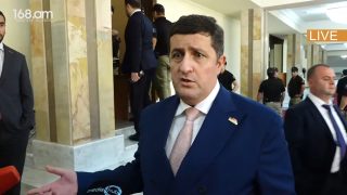 Դավիթ Ղազինյանի մեկնաբանությունը տեղին էր. նիստը նախագահողը անընդհատ չպետք է միջամտի. Աբրահամյան